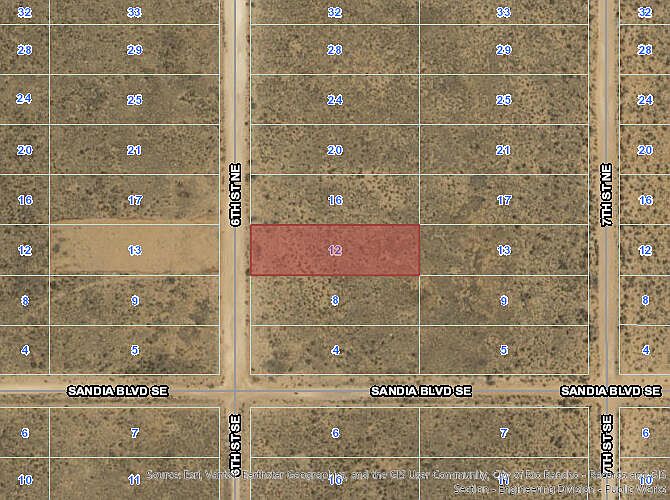 1st image of 12 6th St NE