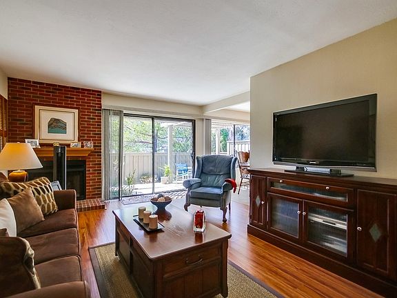 3rd image of 8052 Caminito Gianna
