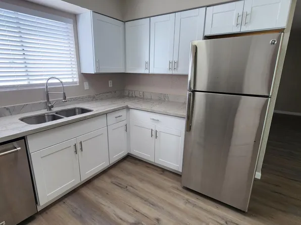 3142 E Cicero St APT 102, Mesa, AZ 85213