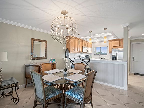5th image of 226 3rd St APT 309