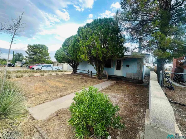 2411 Bonita St, Carlsbad, NM 88220