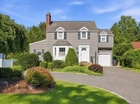 178 Walnut St, Livingston, NJ 07039