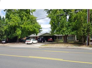 2731 SE River Rd, Hillsboro, OR 97123