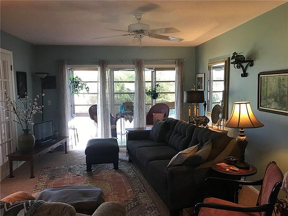 3rd image of 2800 Indian River Blvd