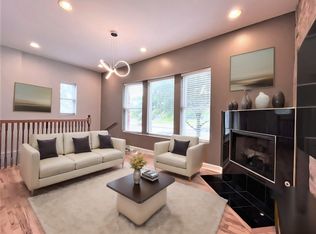 4852 S Indiana Ave APT 101, Chicago, IL 60615