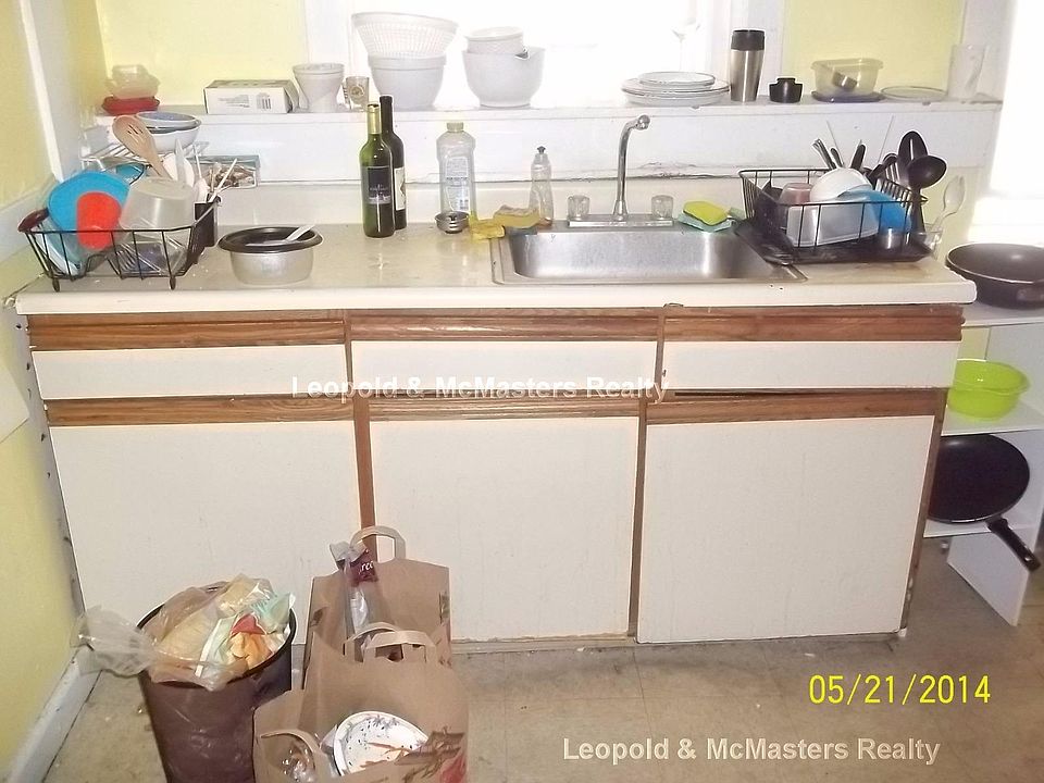 2nd image of 230 South St APT 1C