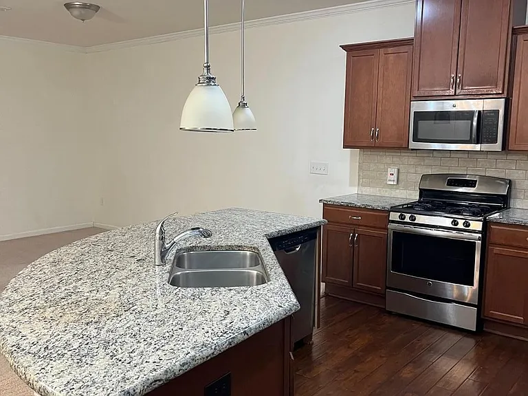 734 Silver Stream Ln — Photo 6