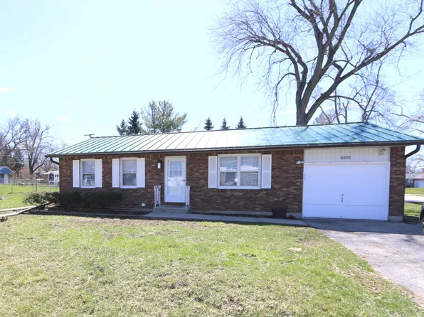 7305 Seminole Dr, Wonder Lake, IL 60097