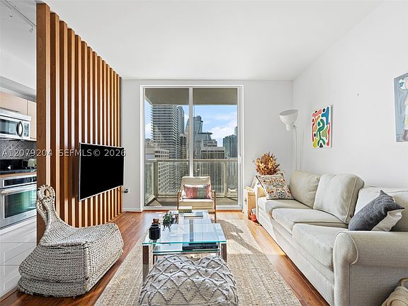 3rd image of 244 Biscayne Ave 3105
