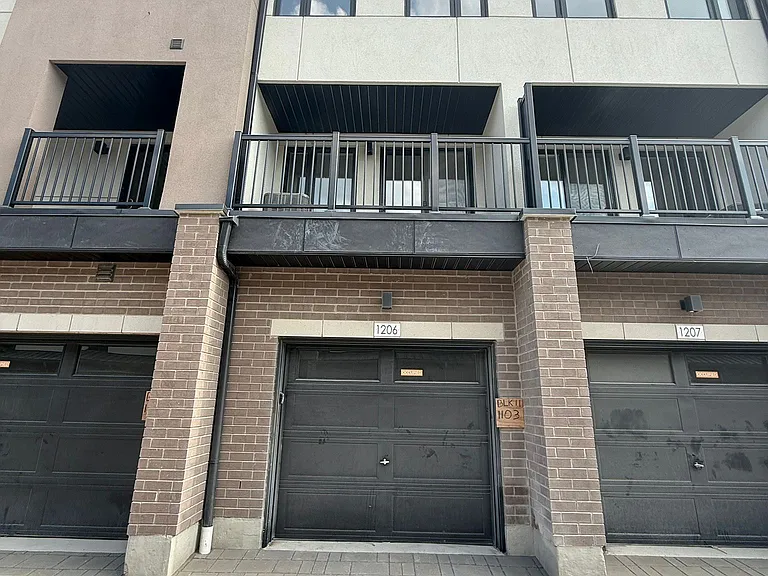 1695 Dersan St E #1206 — Photo 22