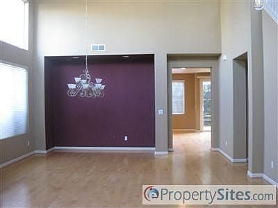 4th image of 1539 Michael Dr