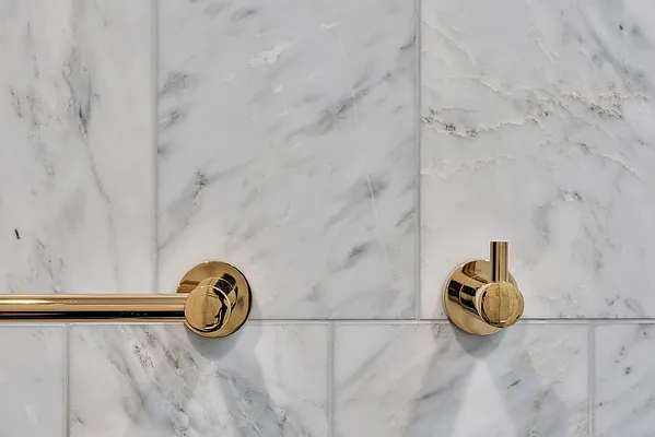 Rented by Compass | media 11