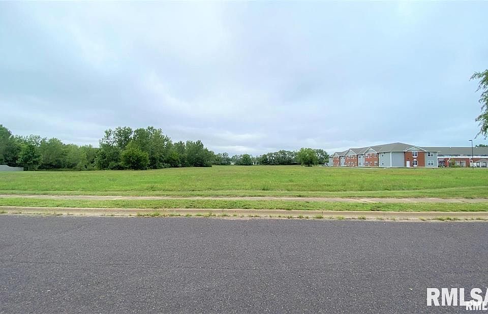 1st image of 0 El Camino Dr