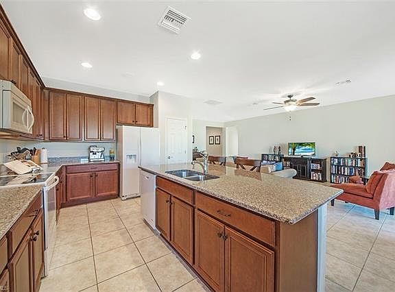5th image of 5153 Taylor Dr