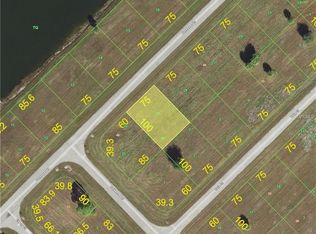 32 Sunflower Dr, Placida, FL 33946