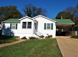 733 Crest St, Florence, AL 35630