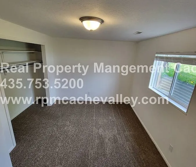 2662 N 370 E — Photo 27