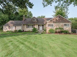 182 Rentham Rd, Akron, OH 44313