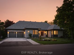 26 Clovelly Road W Beacon Hl N, South And Area, ON K1J 6M2