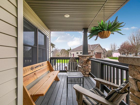 2nd image of 1534 Pebble Creek Ct