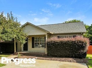 848 Saint Andrews Pl, Concord, NC 28025