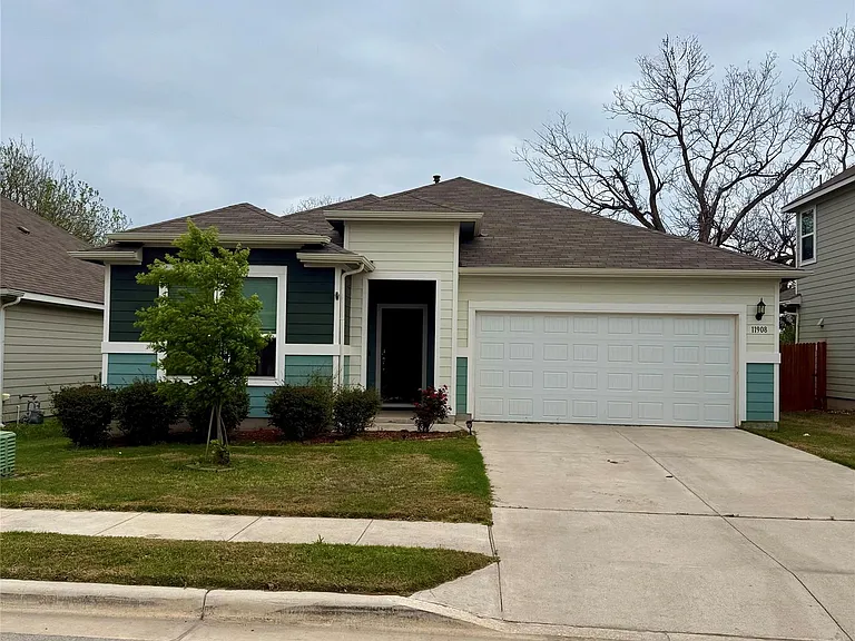 11908 Saddle Rock Dr — Photo 1