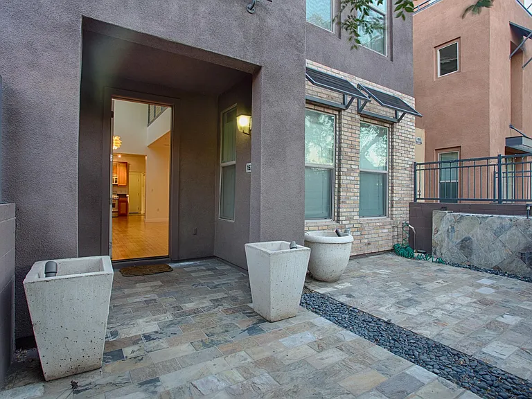 615 E Portland St — Photo 21
