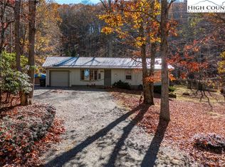 150 Timberlake St, Sparta, NC 28675