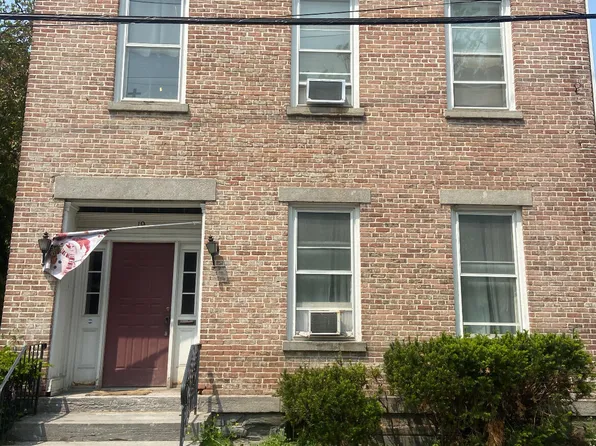 19 N College Street, Schenectady, NY 12305