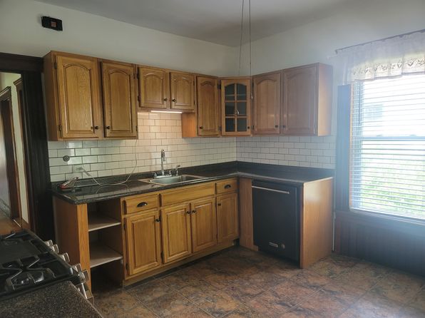 32 Paine St #2