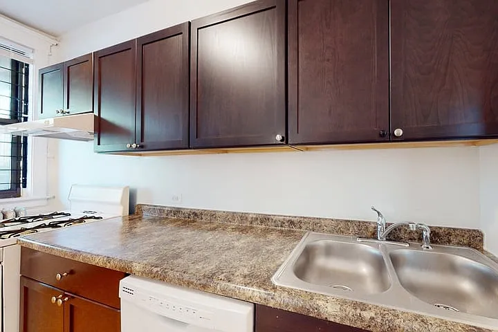 5335-5337 S. Woodlawn Avenue — Photo 26