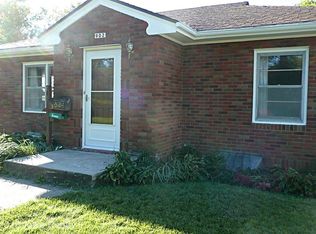 902 W Washington St, Knoxville, IA 50138
