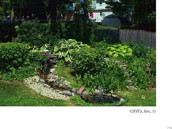 5th image of 100 Trent Ln