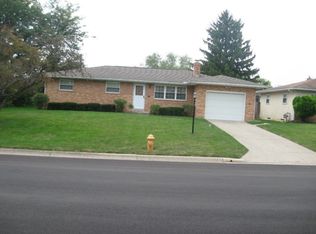 2825 Longfield Rd, Columbus, OH 43204