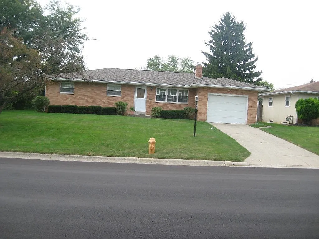 2825 Longfield Rd photo 1
