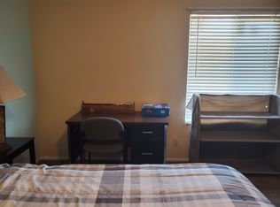 3400 Oak Creek Rd #C, Mojave, CA 93501