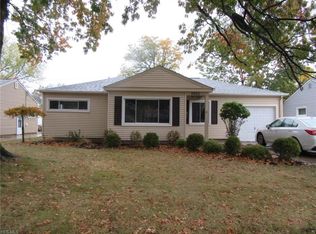 8856 Lynnhaven Rd, Parma Heights, OH 44130