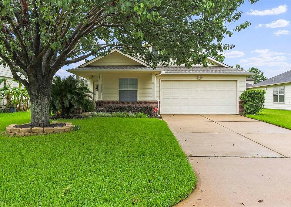 1st image of 7810 Sisterdale Dr