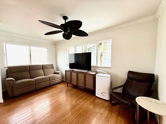 5th image of 68-152 Au St
