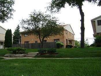 2nd image of 8510 W Villard Ave