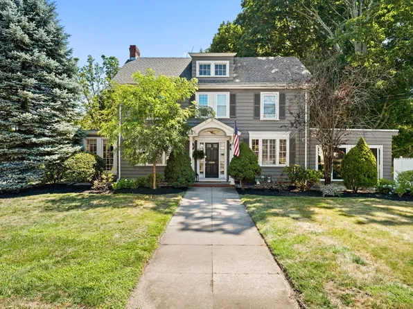 351 Lowell St, Peabody, MA 01960