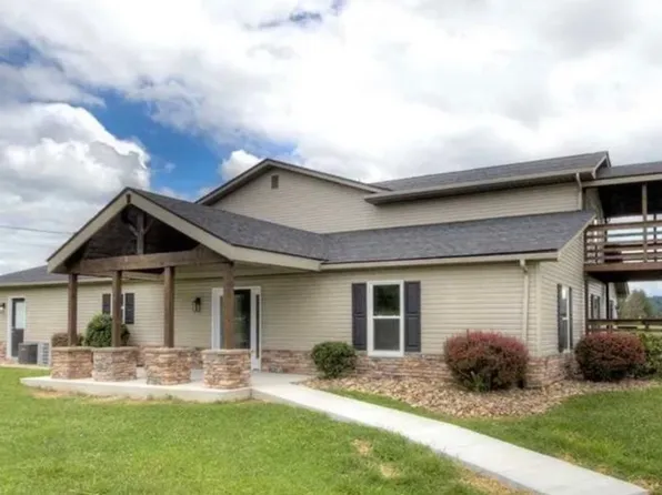 200 Jessie Ln #3, Milton, WV 25541