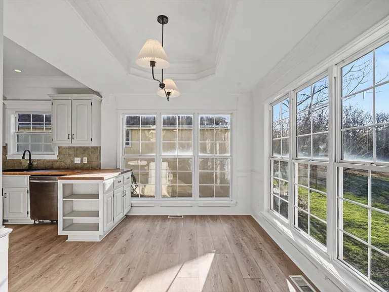 121 Hillside Dr — Photo 26