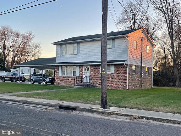 2nd image of 63 Dunn Ln