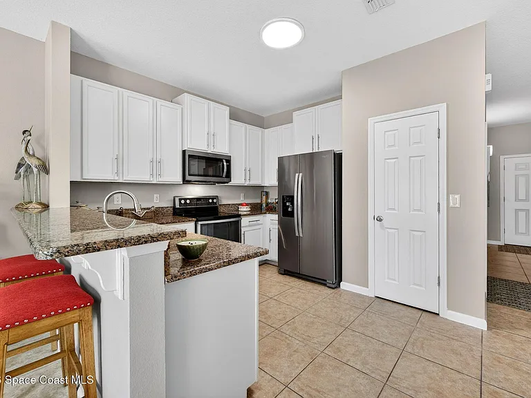 2515 Revolution St #103 — Photo 17