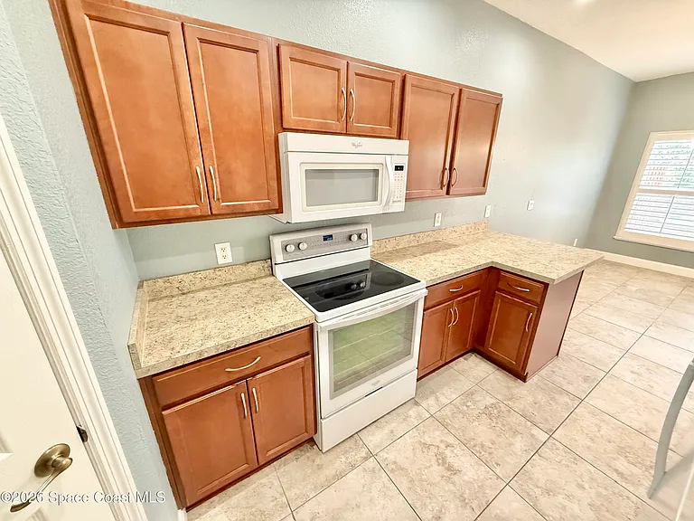 7968 Evelyn Ct — Photo 6