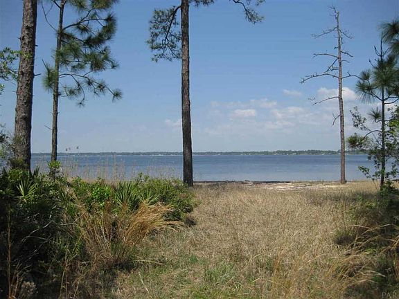 2nd image of 2021 Crown Pointe Blvd