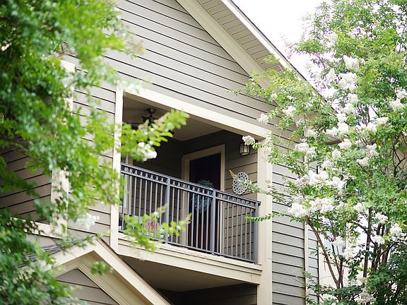 2nd image of 2100 Old Taylor Rd #320E