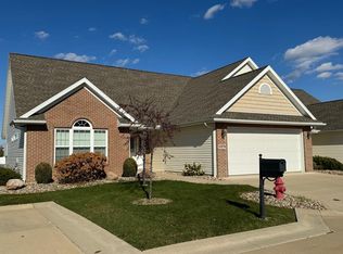 2378 Magnolia Dr, Ashland, OH 44805