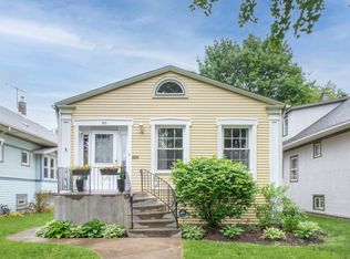 916 N Taylor Ave, Oak Park, IL